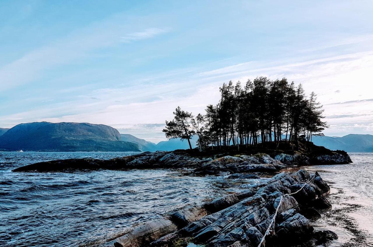 Appartamento Waerholmen Lavik  Esterno foto