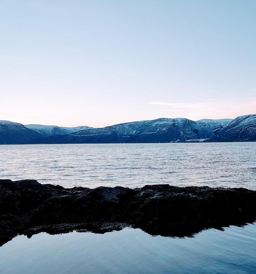 Appartamento Waerholmen Lavik  Esterno foto